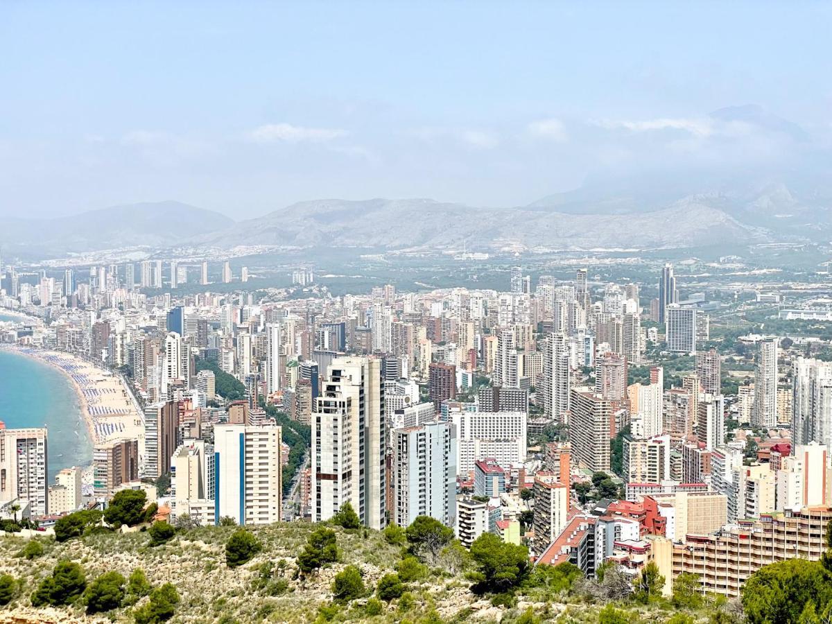 Halcon Deluxe 3-A Appartement Benidorm Buitenkant foto