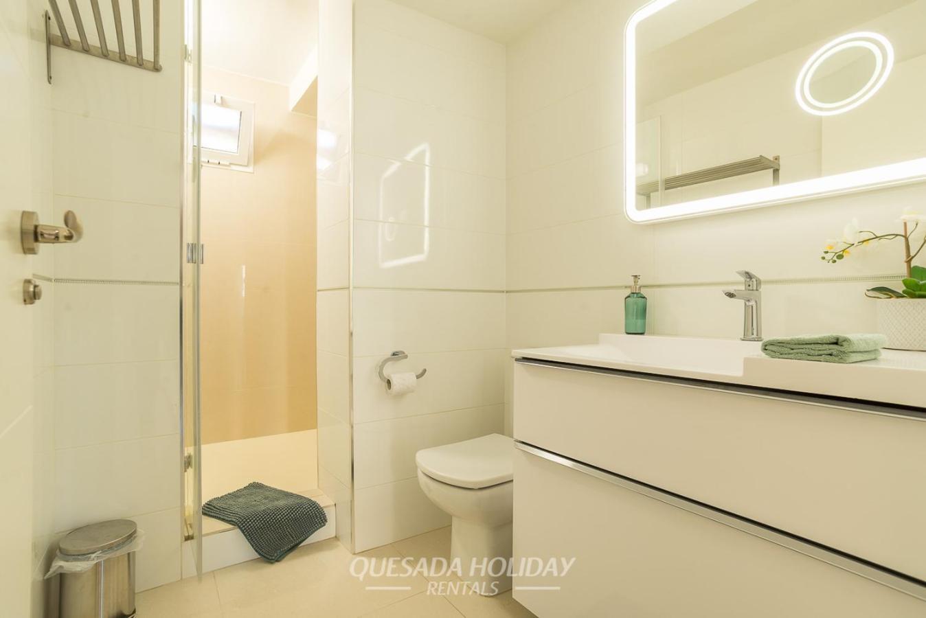 Halcon Deluxe 3-A Appartement Benidorm Buitenkant foto