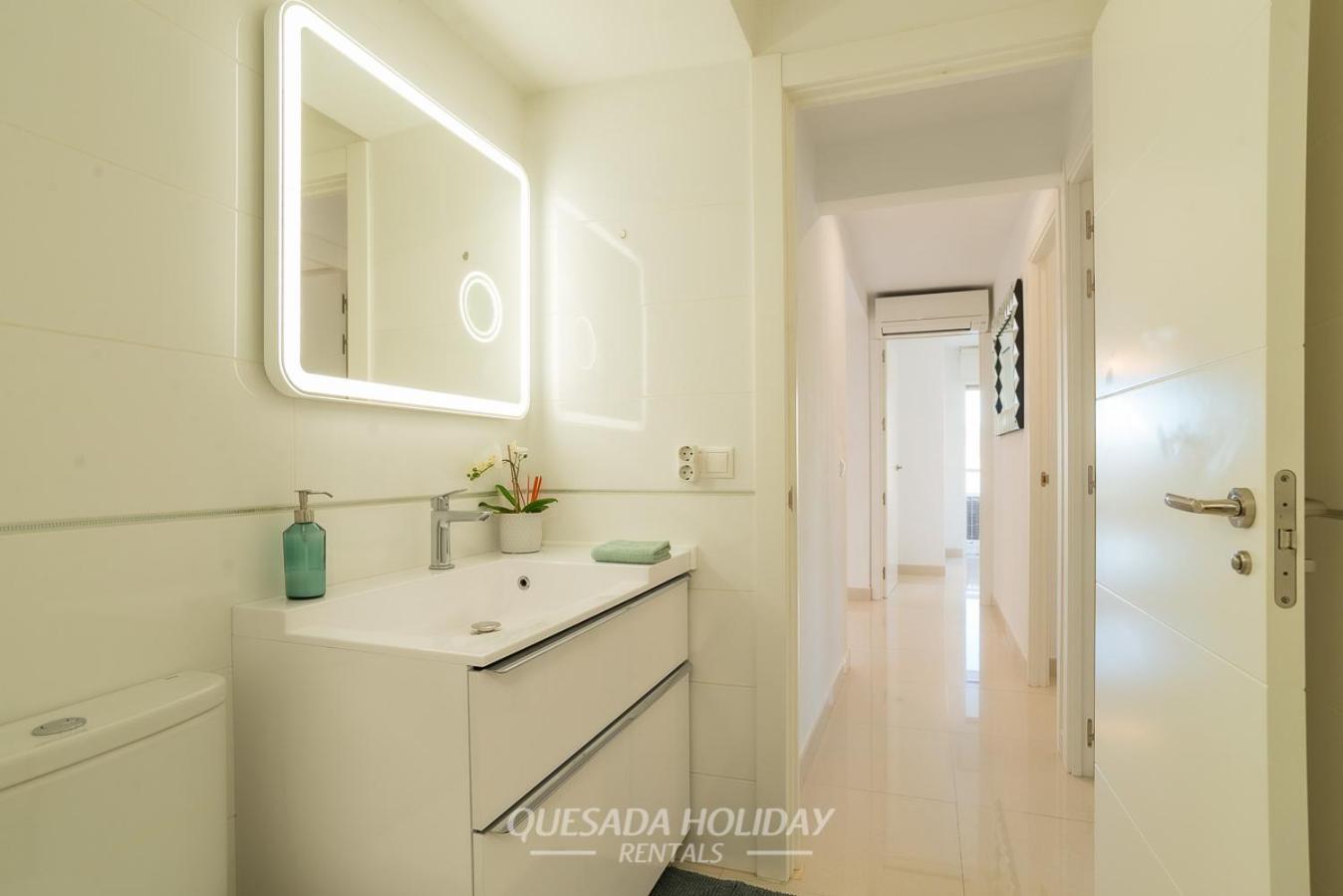 Halcon Deluxe 3-A Appartement Benidorm Buitenkant foto