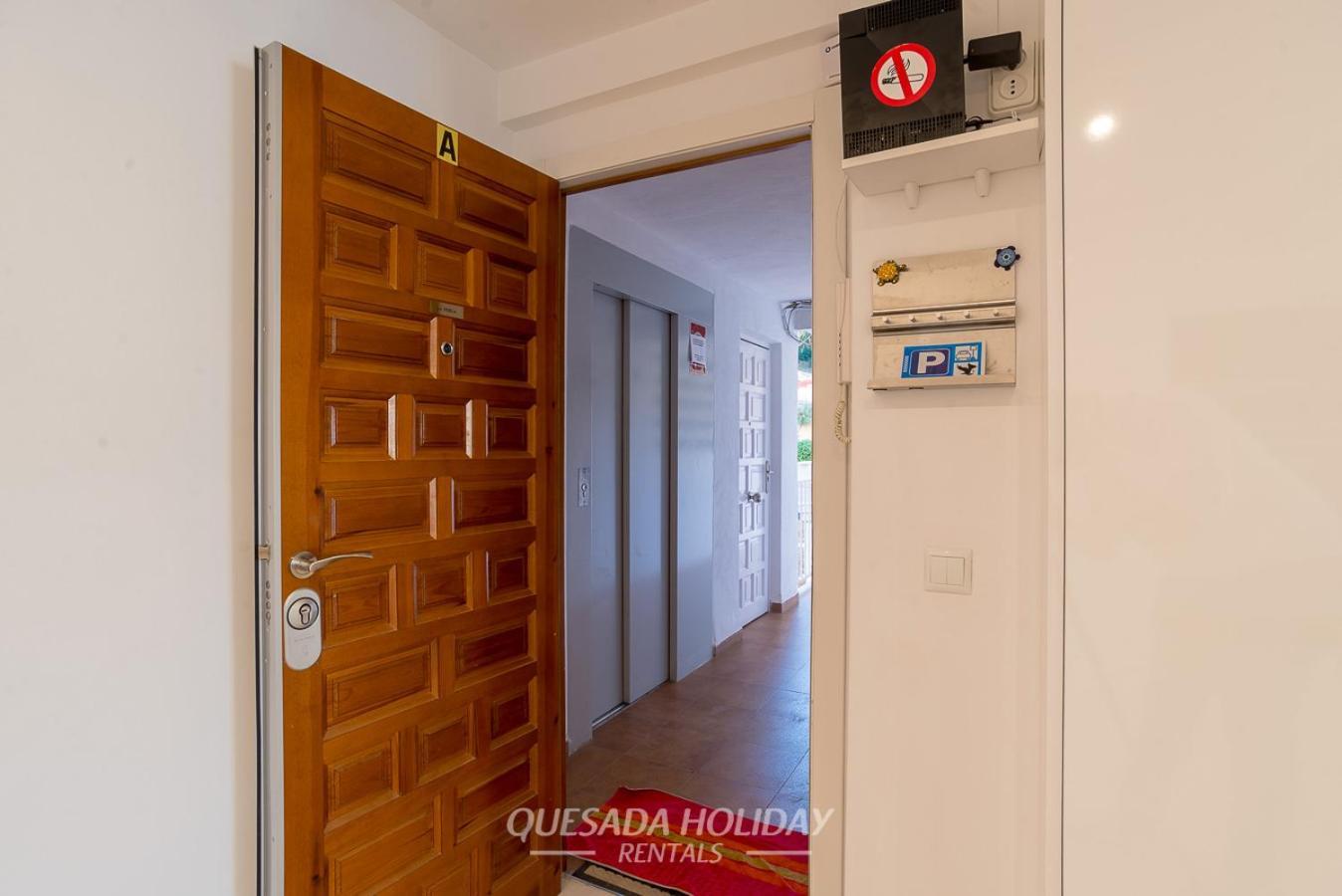 Halcon Deluxe 3-A Appartement Benidorm Buitenkant foto